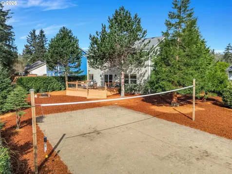 1132 Nautical Drive Hammond OR 97121