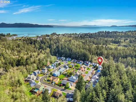 1132 Nautical Drive Hammond OR 97121