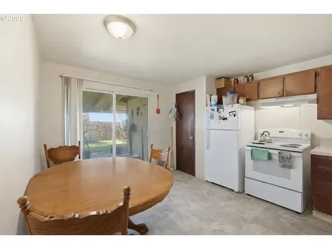 505 NW Fenton Street Mcminnville OR 97128