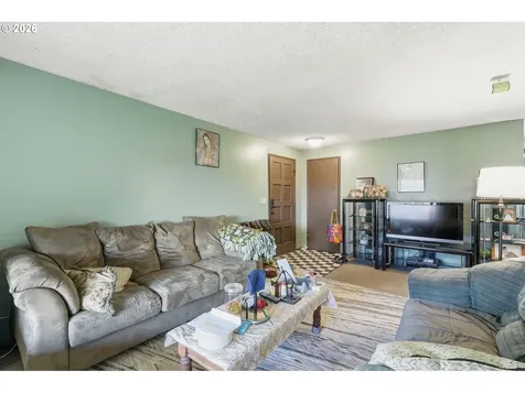 505 NW Fenton Street Mcminnville OR 97128