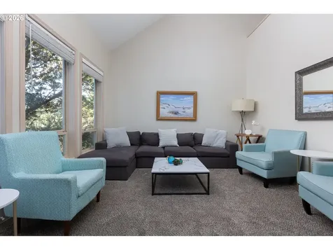 2260 SW Bard Road Lincoln City OR 97367