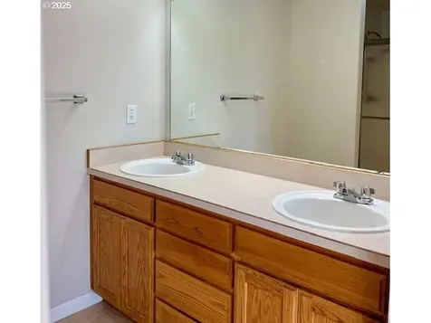 810 Whitney Street Stayton OR 97383