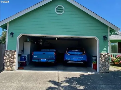 810 Whitney Street Stayton OR 97383