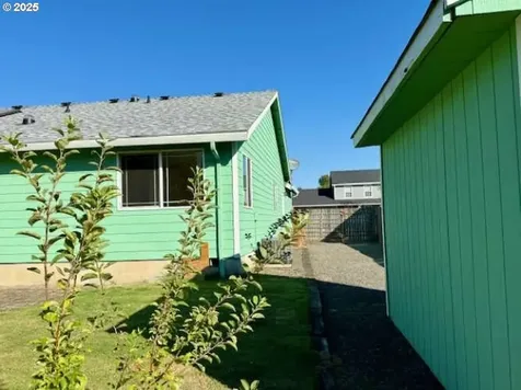 810 Whitney Street Stayton OR 97383