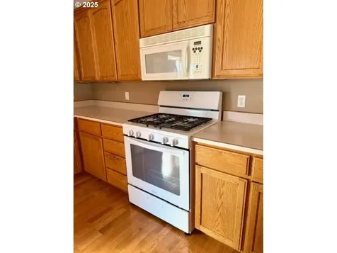 810 Whitney Street Stayton OR 97383