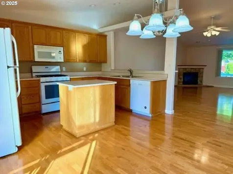 810 Whitney Street Stayton OR 97383