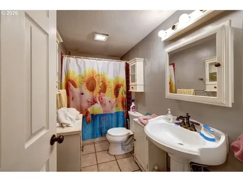 35343 Searls Lane Astoria OR 97103