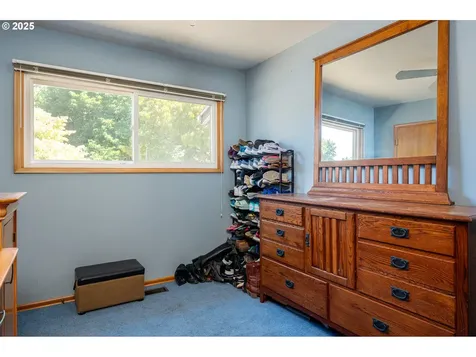 3537 SE 128th Avenue Portland OR 97236