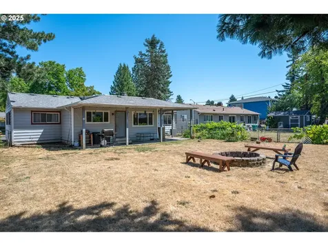 3537 SE 128th Avenue Portland OR 97236