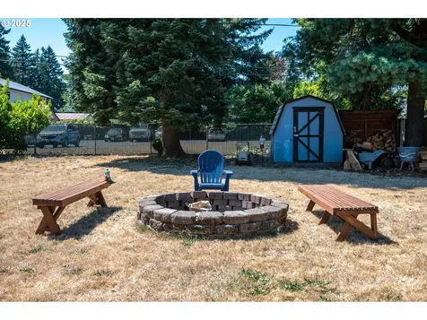 3537 SE 128th Avenue Portland OR 97236
