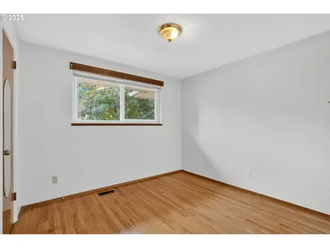 1131 SE 168th Avenue Portland OR 97233