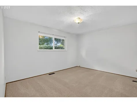 1131 SE 168th Avenue Portland OR 97233