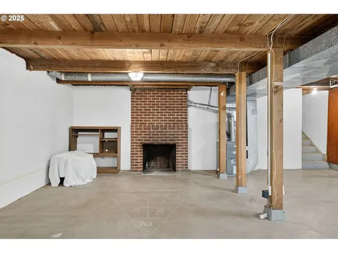 1131 SE 168th Avenue Portland OR 97233