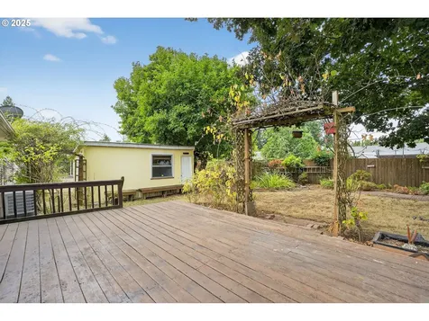 1131 SE 168th Avenue Portland OR 97233