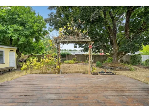 1131 SE 168th Avenue Portland OR 97233