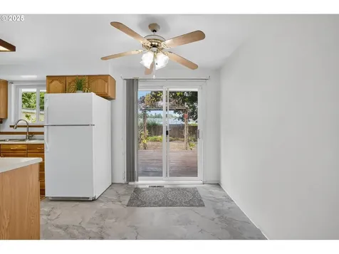 1131 SE 168th Avenue Portland OR 97233