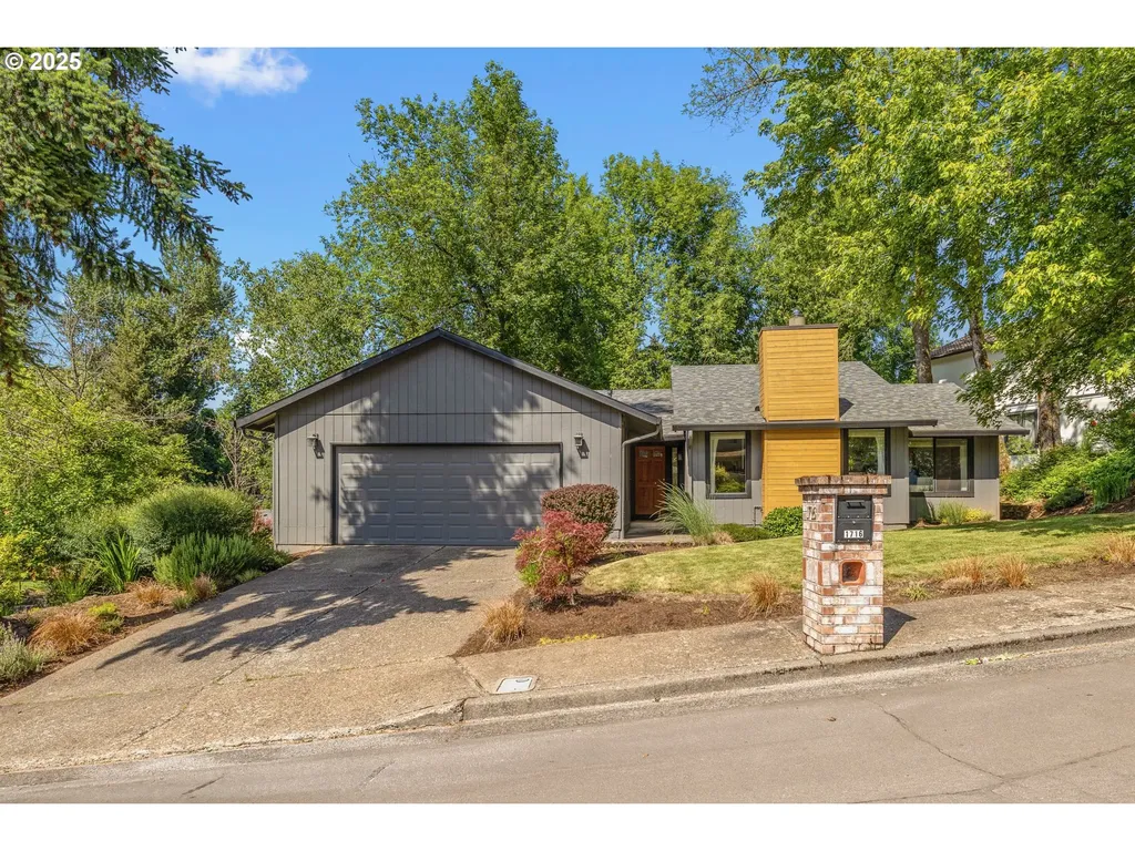 1716 Aspen Court Lake Oswego OR 97034