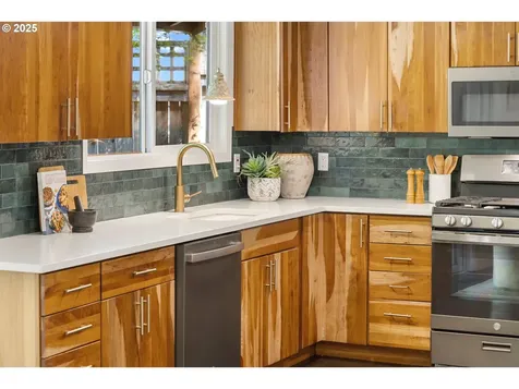 1716 Aspen Court Lake Oswego OR 97034