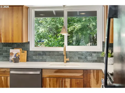 1716 Aspen Court Lake Oswego OR 97034