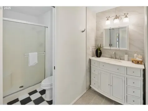 1716 Aspen Court Lake Oswego OR 97034
