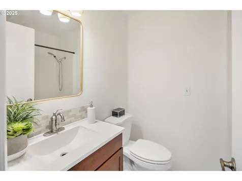 1716 Aspen Court Lake Oswego OR 97034