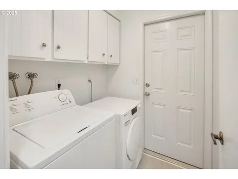 1716 Aspen Court Lake Oswego OR 97034