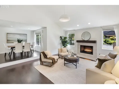 1716 Aspen Court Lake Oswego OR 97034