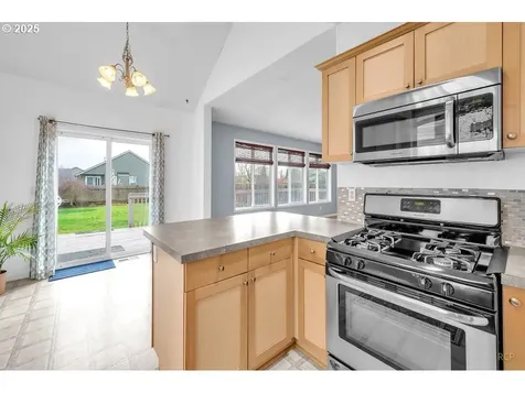 9848 Bobcat Street Aumsville OR 97325