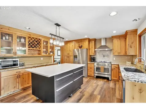 10300 SW Coquille Drive Tualatin OR 97062