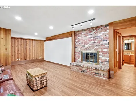 10300 SW Coquille Drive Tualatin OR 97062