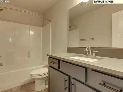 2016 E Badger Way La Center WA 98629