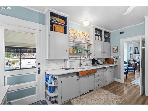 1306 B Street Washougal WA 98671