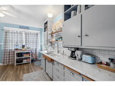 1306 B Street Washougal WA 98671