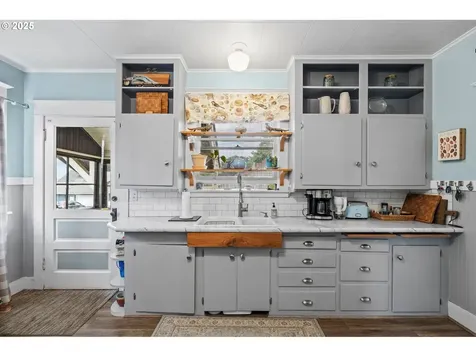 1306 B Street Washougal WA 98671