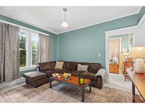 1306 B Street Washougal WA 98671