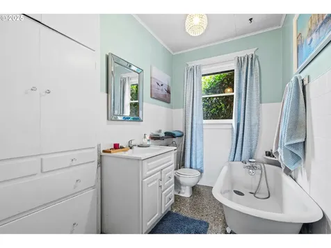 1306 B Street Washougal WA 98671