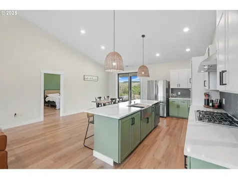 279 Stewart Drive Kelso WA 98626