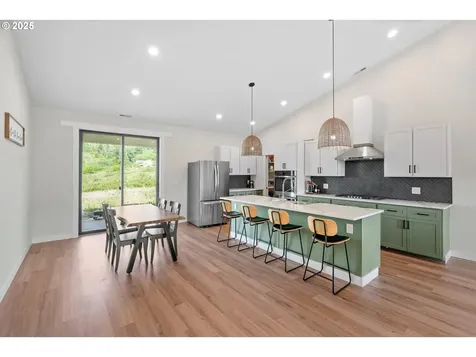 279 Stewart Drive Kelso WA 98626
