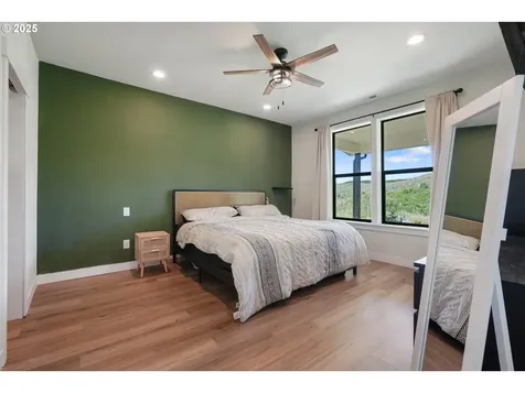 279 Stewart Drive Kelso WA 98626