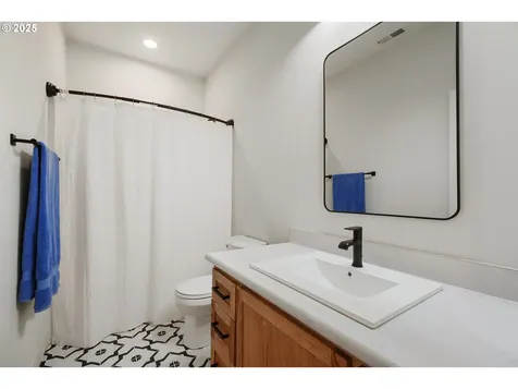 279 Stewart Drive Kelso WA 98626