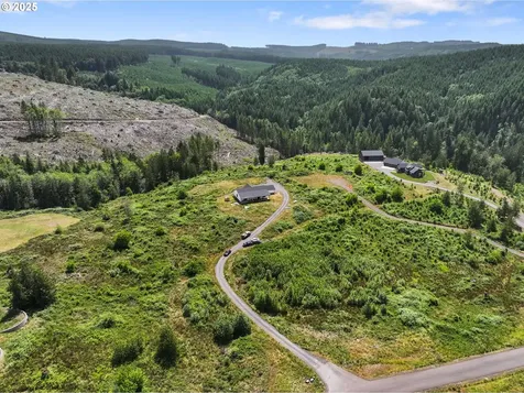 279 Stewart Drive Kelso WA 98626