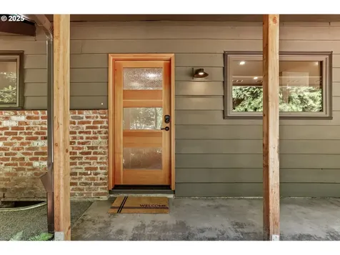 11313 SW 33rd Avenue Portland OR 97219