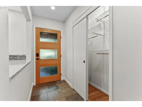 11313 SW 33rd Avenue Portland OR 97219