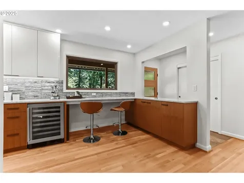 11313 SW 33rd Avenue Portland OR 97219