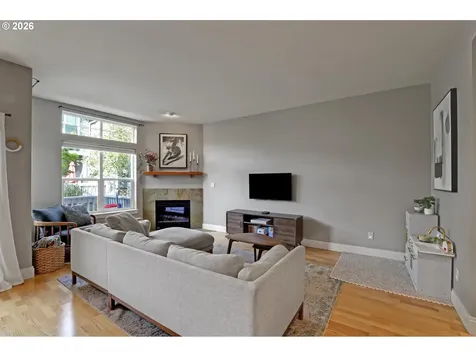 12224 SW Meader Way Beaverton OR 97008