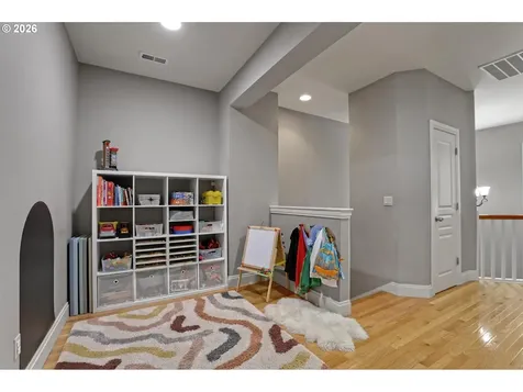 12224 SW Meader Way Beaverton OR 97008