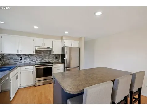 1030 NW Rachel Street Hillsboro OR 97124