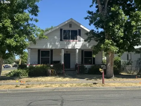 1890 Clark Street Baker City OR 97814