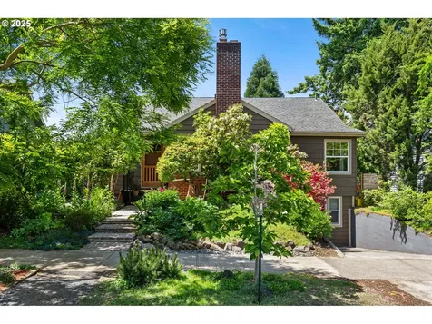 6905 N Fenwick Avenue Portland OR 97217