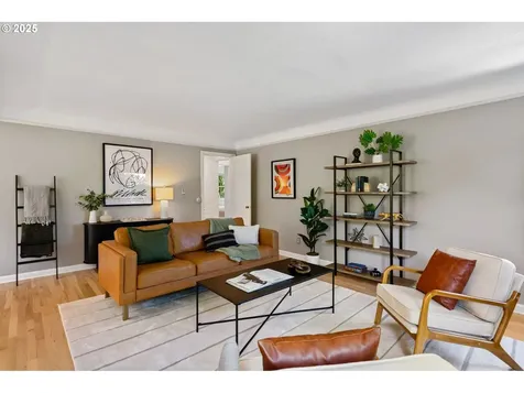 6905 N Fenwick Avenue Portland OR 97217